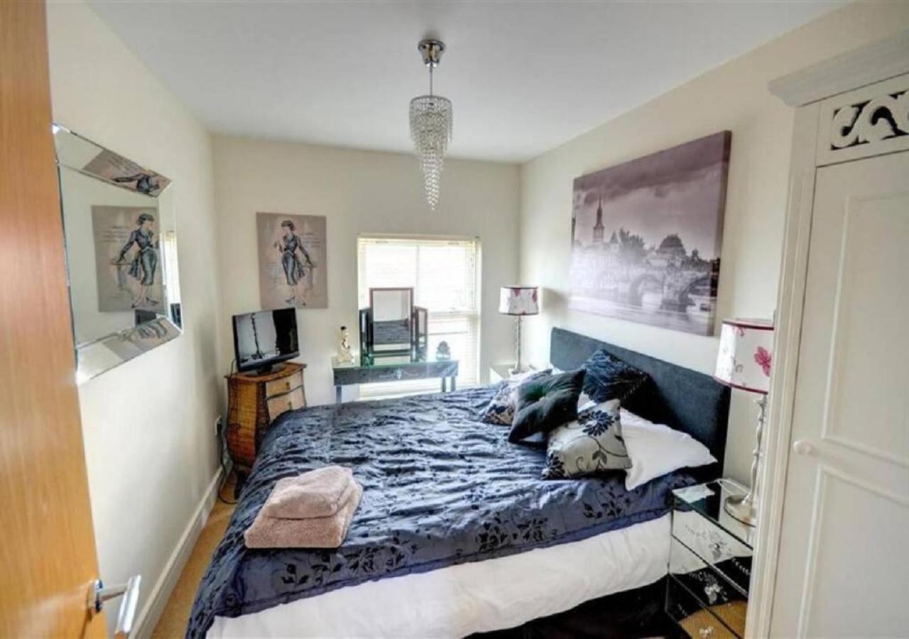 Kittiwake-Top Floor Sea View Apartment Two Bedrooms Scarborough Eksteriør billede